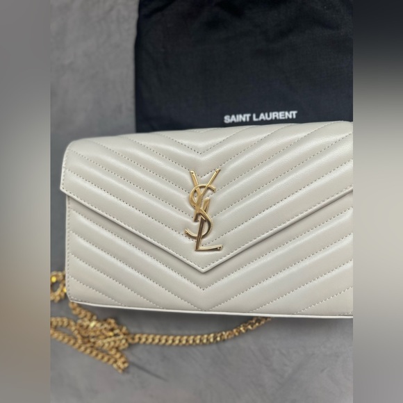 🌟SOLD🌟 NWT YSL Classic Cassandre Chain Wallet - Picture 7 of 9